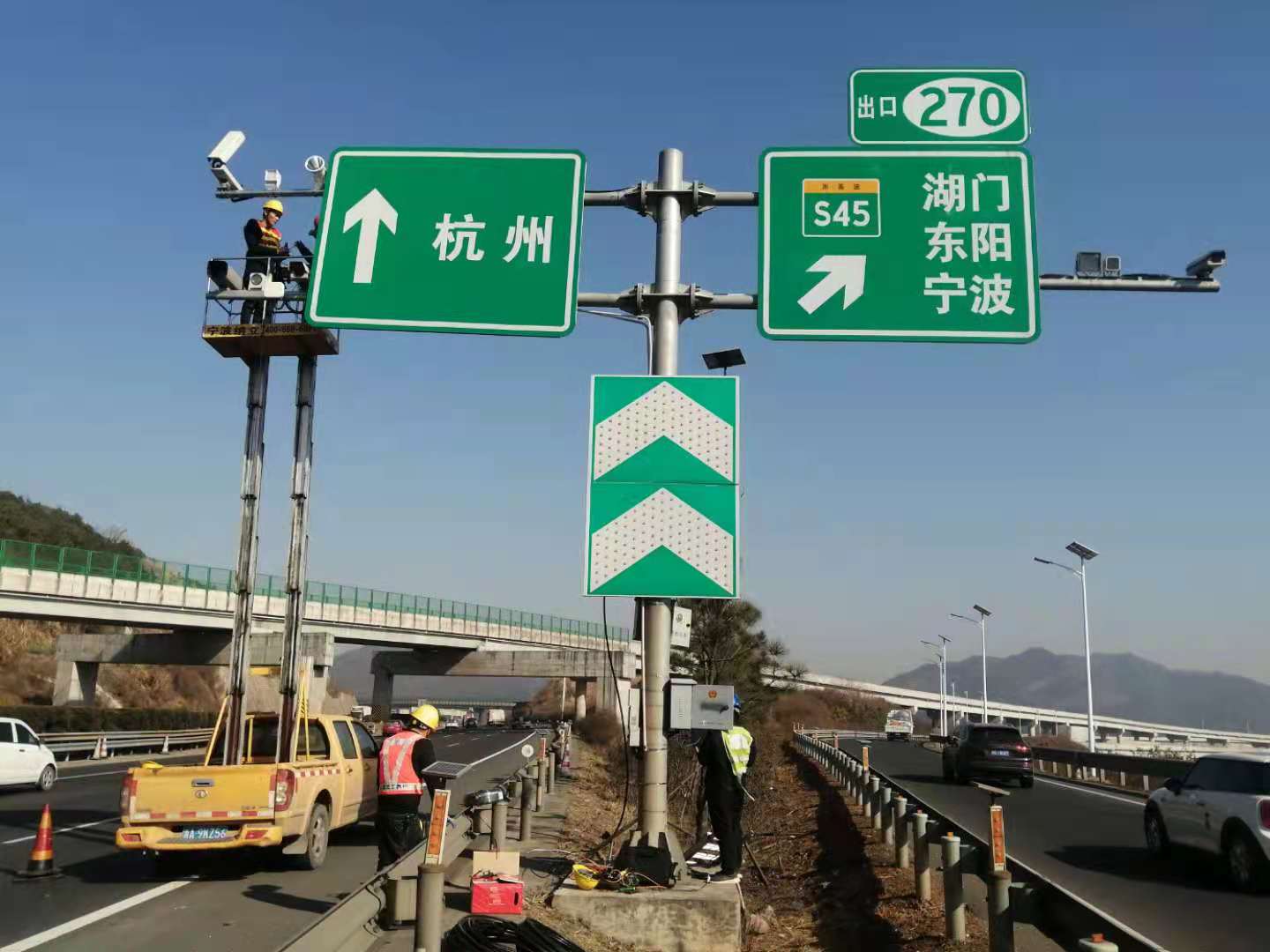 G60高速公路实线变道抓拍系统工程